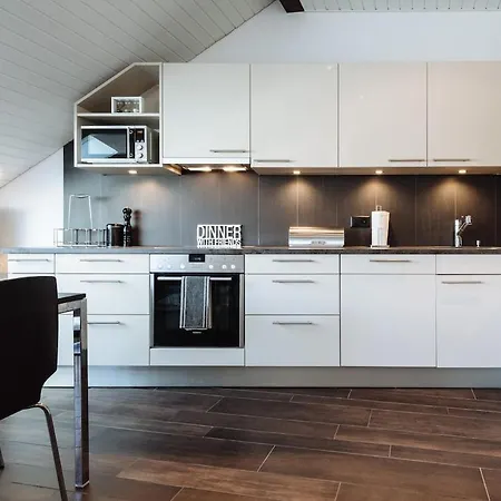 - Superb Flat By The Nyon