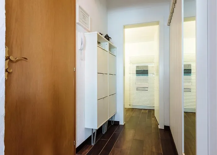 Apartament - Superb Flat By The Nyon