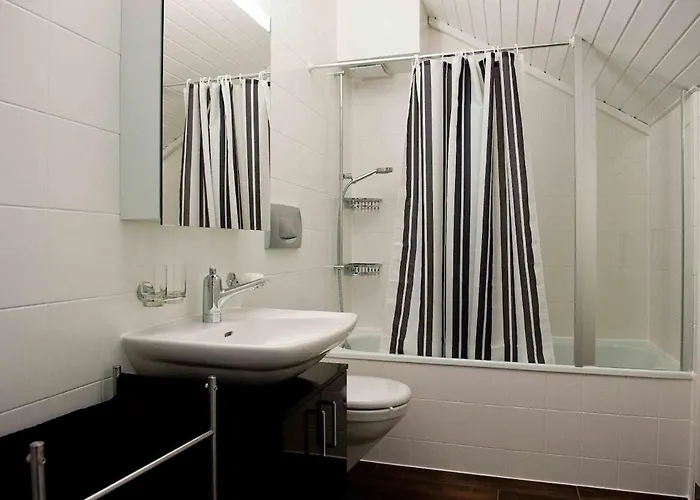 Apartament - Superb Flat By The *