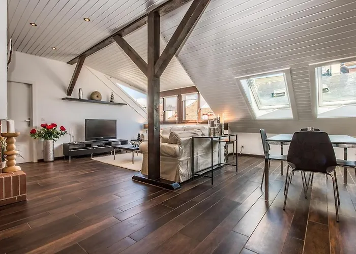 - Superb Flat By The Apartament *